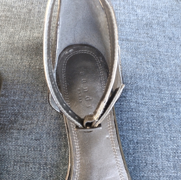 SANDRO Paris Black Patent Leather Open toe chain leather sandals, 38 US 7.5 NWOB - Picture 4 of 8